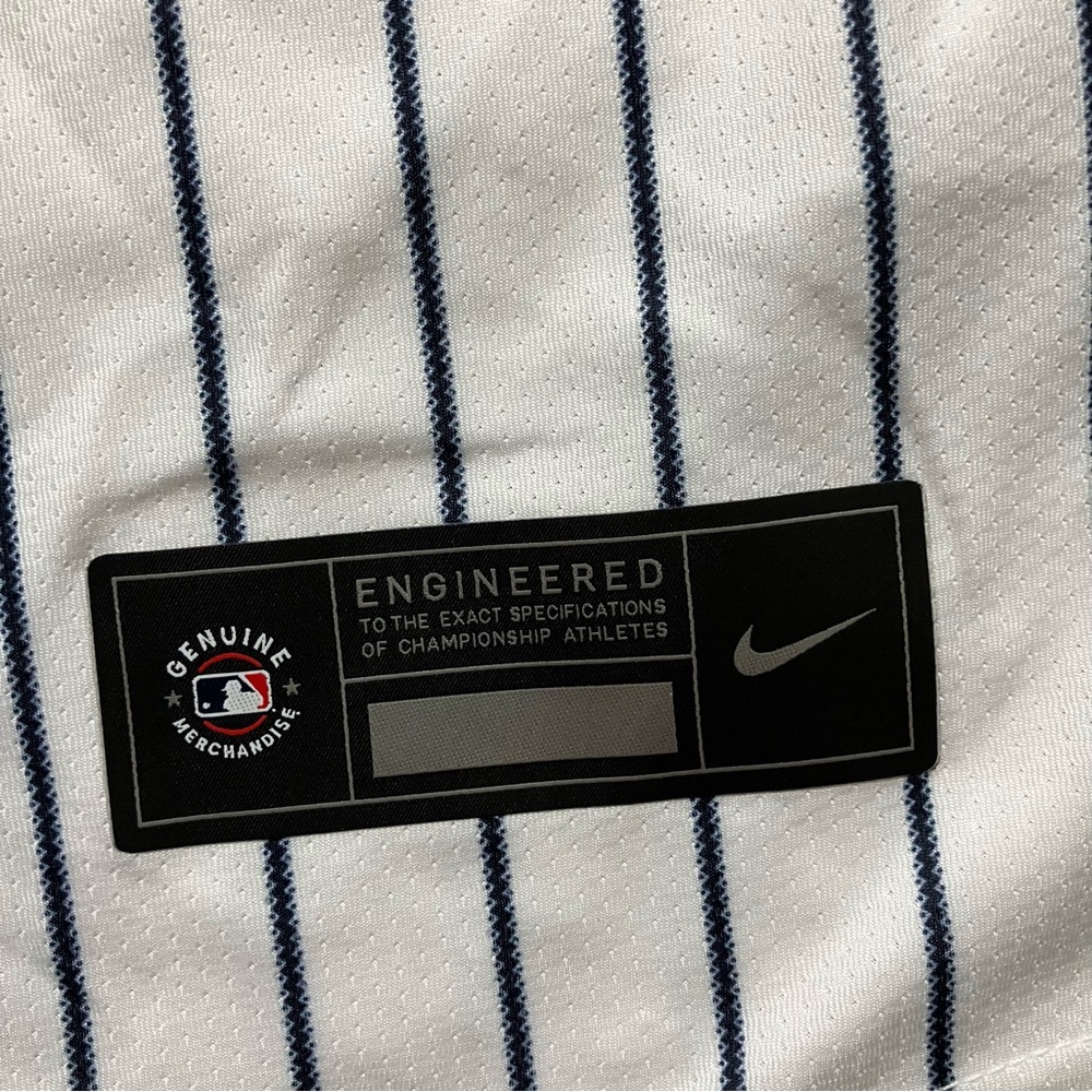 Nike New York Yankees Aaron Judge MLB Jersey Mens Size L White NWT Defect - Picture 8 of 10